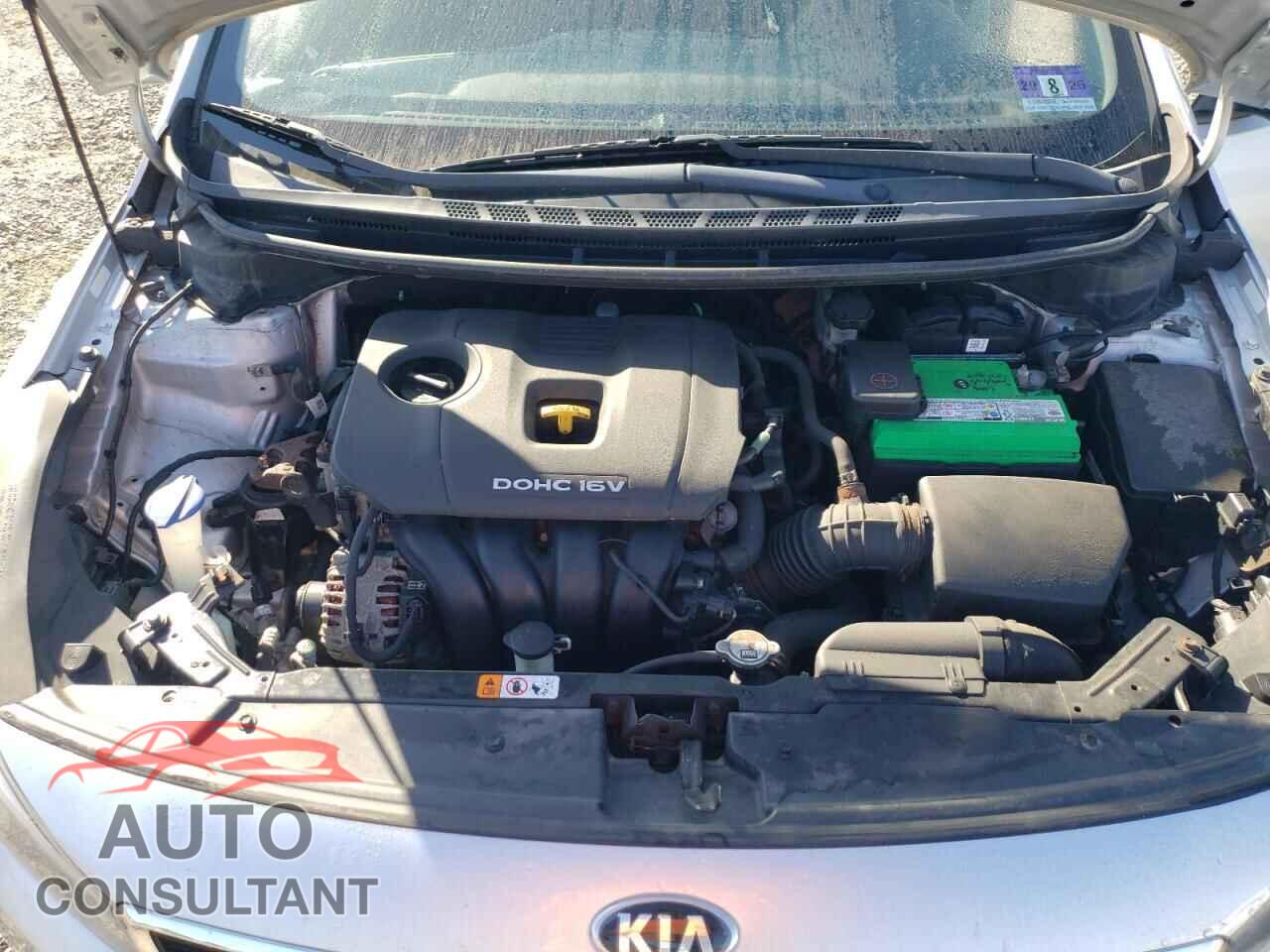 KIA FORTE 2017 - 3KPFK4A76HE137633