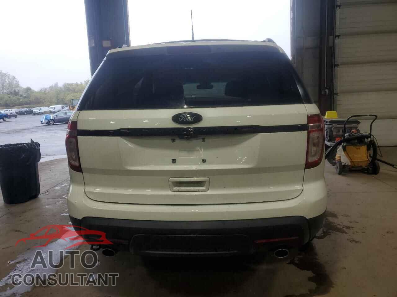 FORD EXPLORER 2013 - 1FM5K8D81DGA91271
