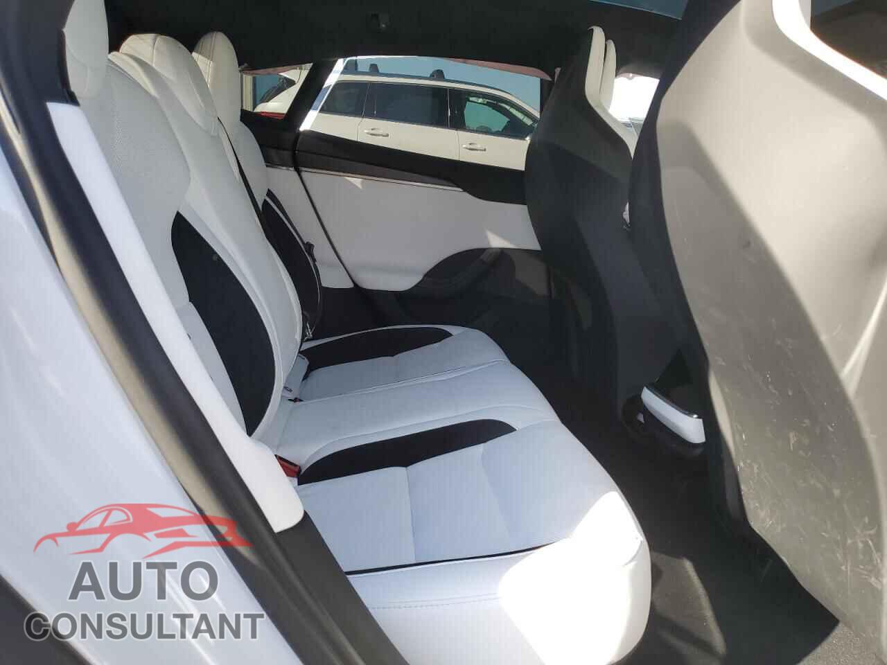 TESLA MODEL S 2026 - 5YJSA1E6XTF552751