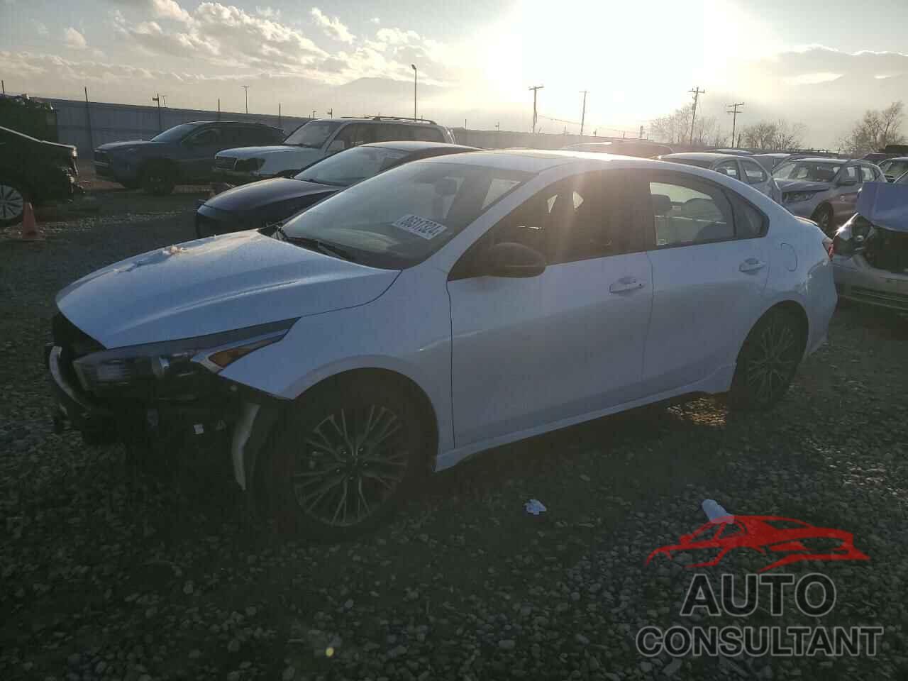 KIA FORTE 2023 - 3KPF54AD2PE533067