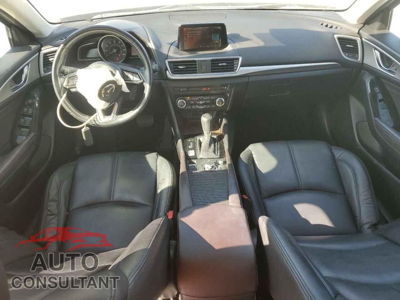 MAZDA 3 2017 - 3MZBN1L79HM109121