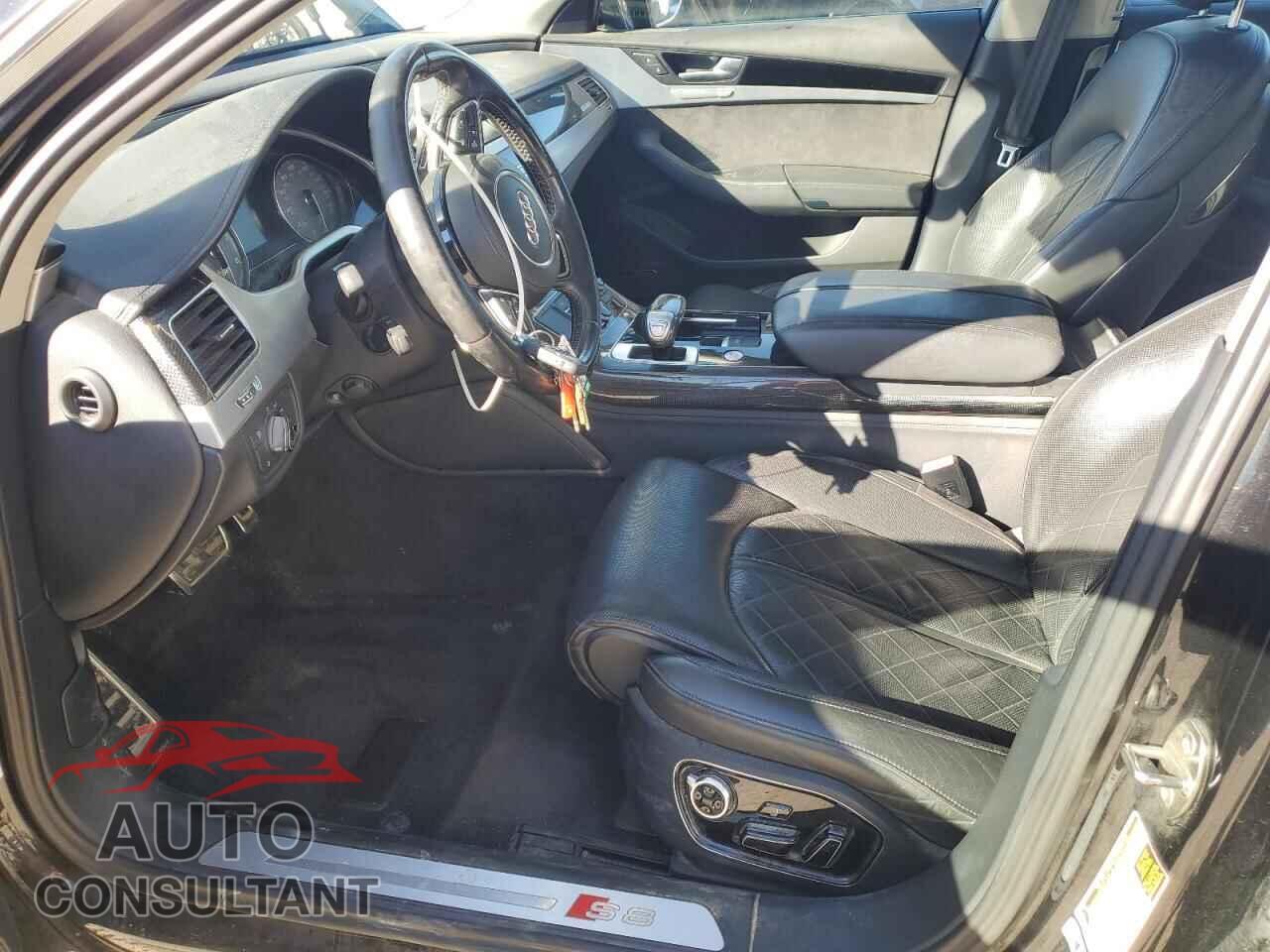 AUDI S8 2014 - WAUD2AFD3EN005115