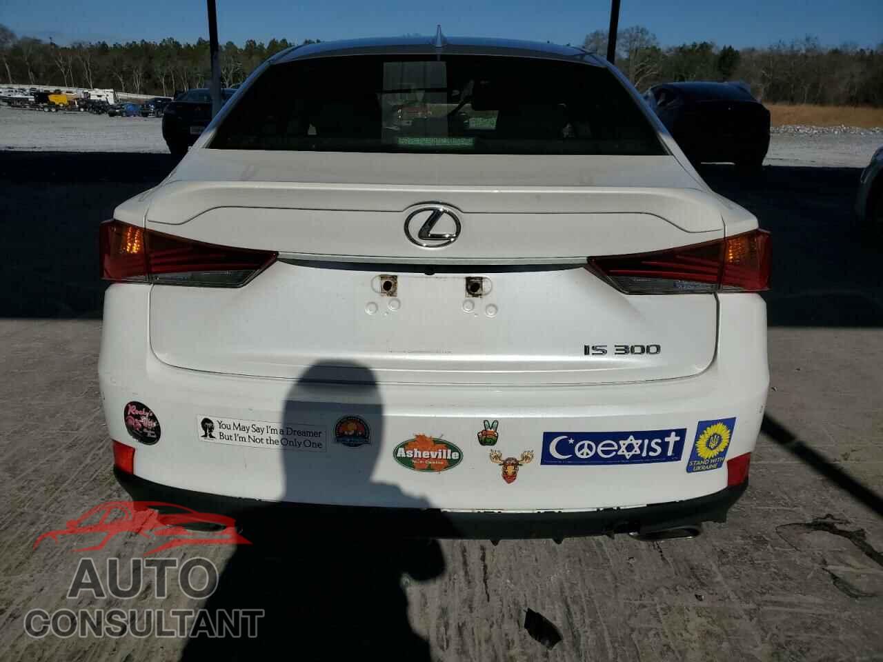LEXUS IS 2018 - JTHBA1D26J5062352