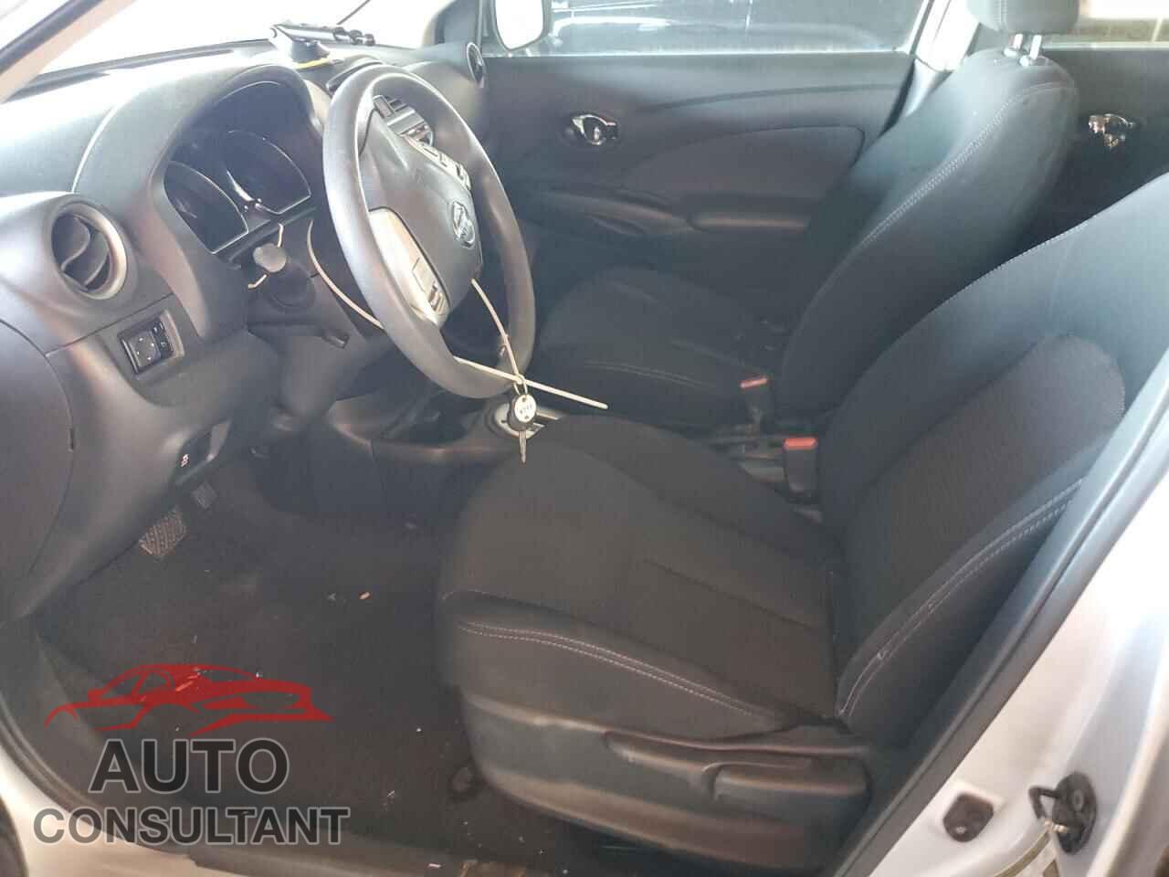 NISSAN VERSA 2016 - 3N1CN7AP5GL805835