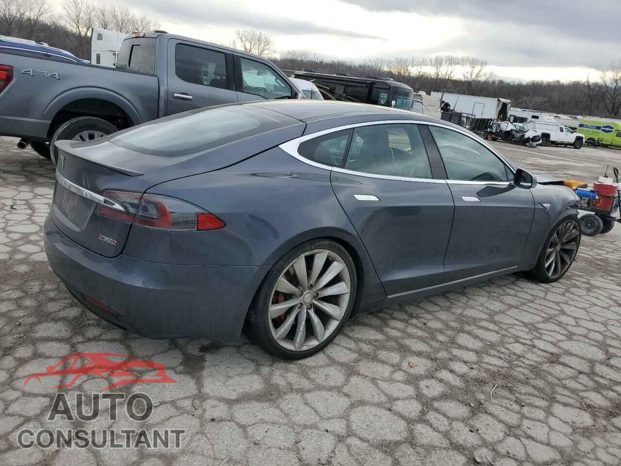TESLA MODEL S 2016 - 5YJSA1E44GF143553