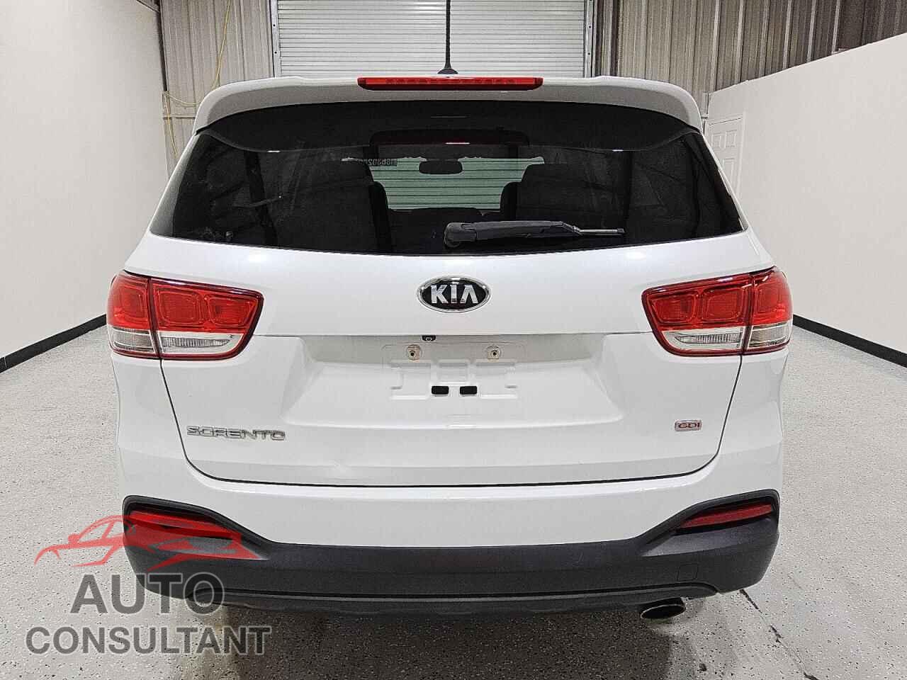 KIA SORENTO 2017 - 5XYPG4A37HG247435