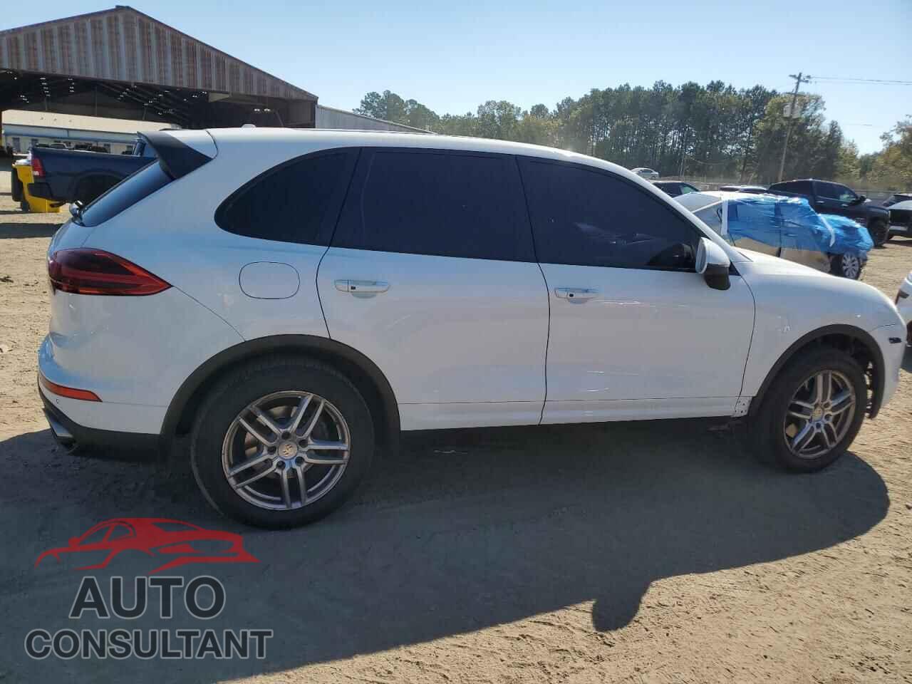 PORSCHE CAYENNE 2016 - WP1AA2A27GLA04065