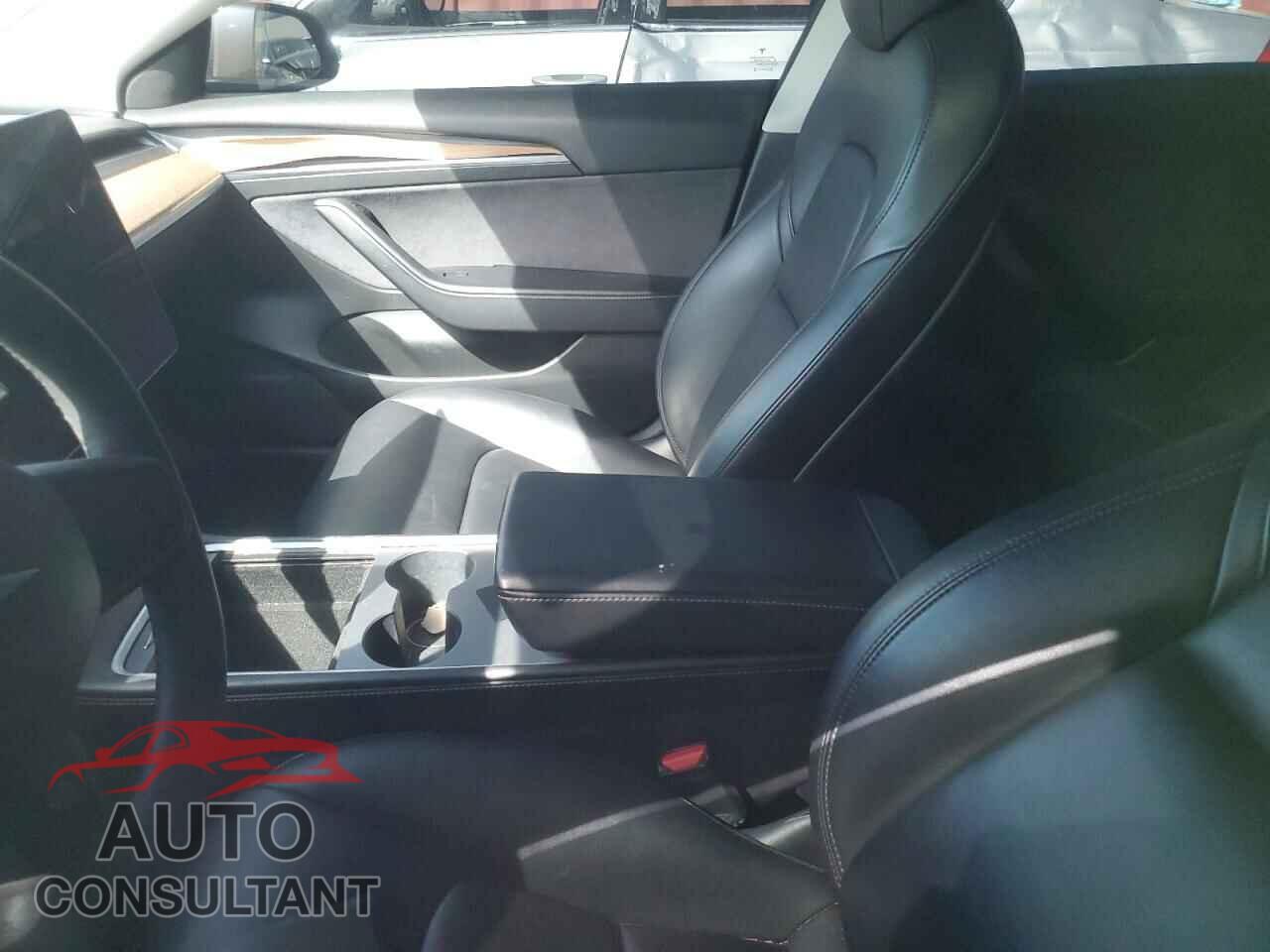 TESLA MODEL 3 2022 - 5YJ3E1EA3NF185238