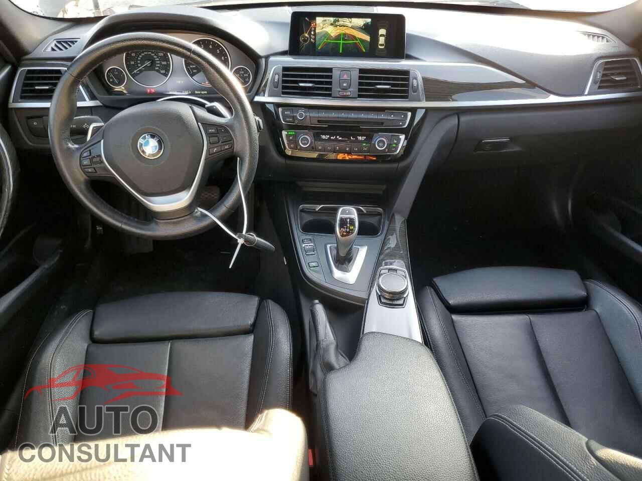 BMW 3 SERIES 2016 - WBA8E3G59GNU00592