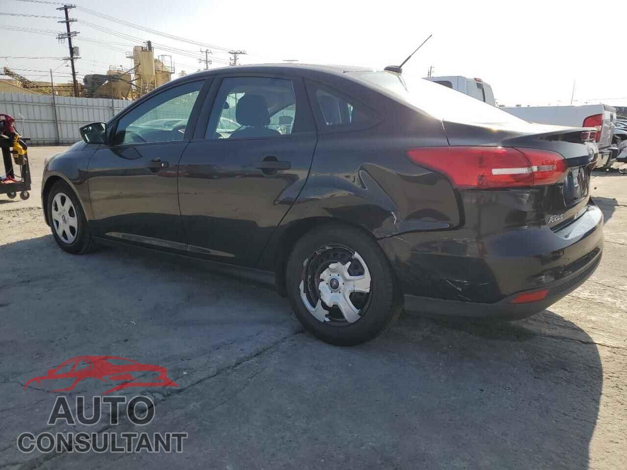 FORD FOCUS 2015 - 1FADP3E20FL256273