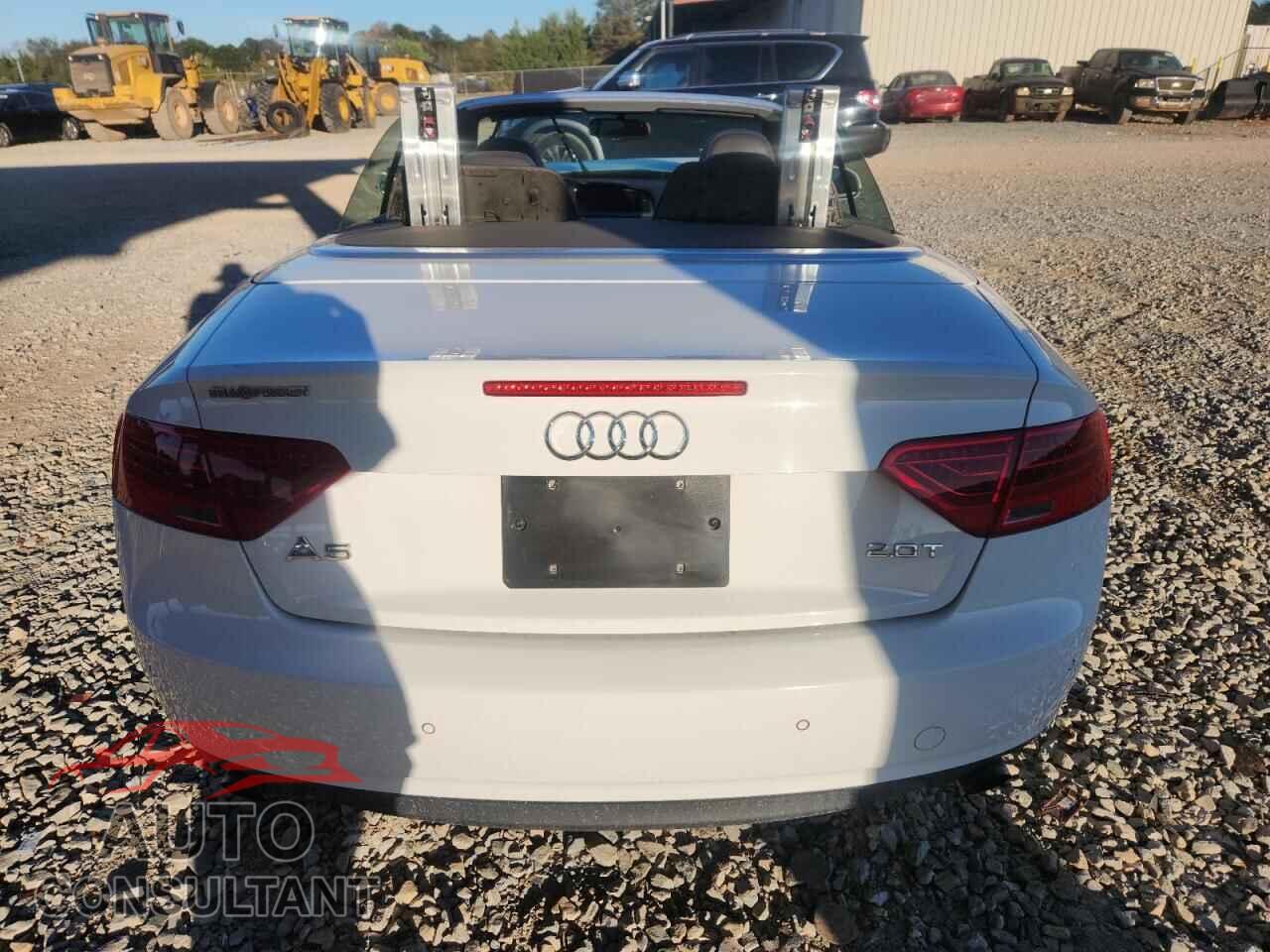 AUDI A5 2013 - WAUJFAFH5DN007019
