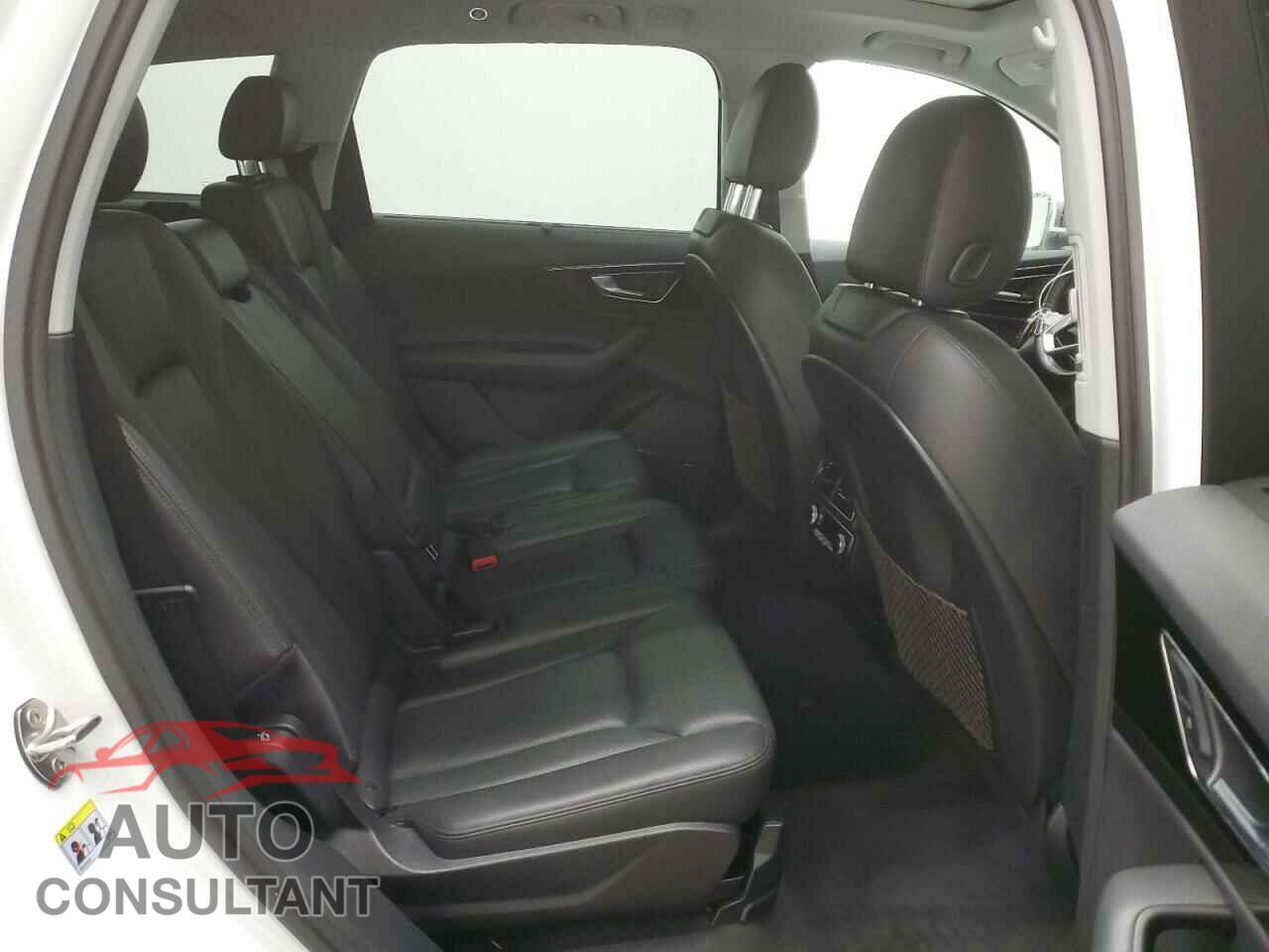 AUDI Q7 2017 - WA1LAAF73HD002151