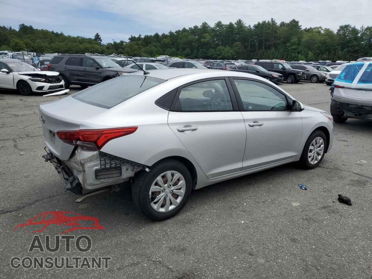 HYUNDAI ACCENT 2019 - 3KPC24A3XKE070381