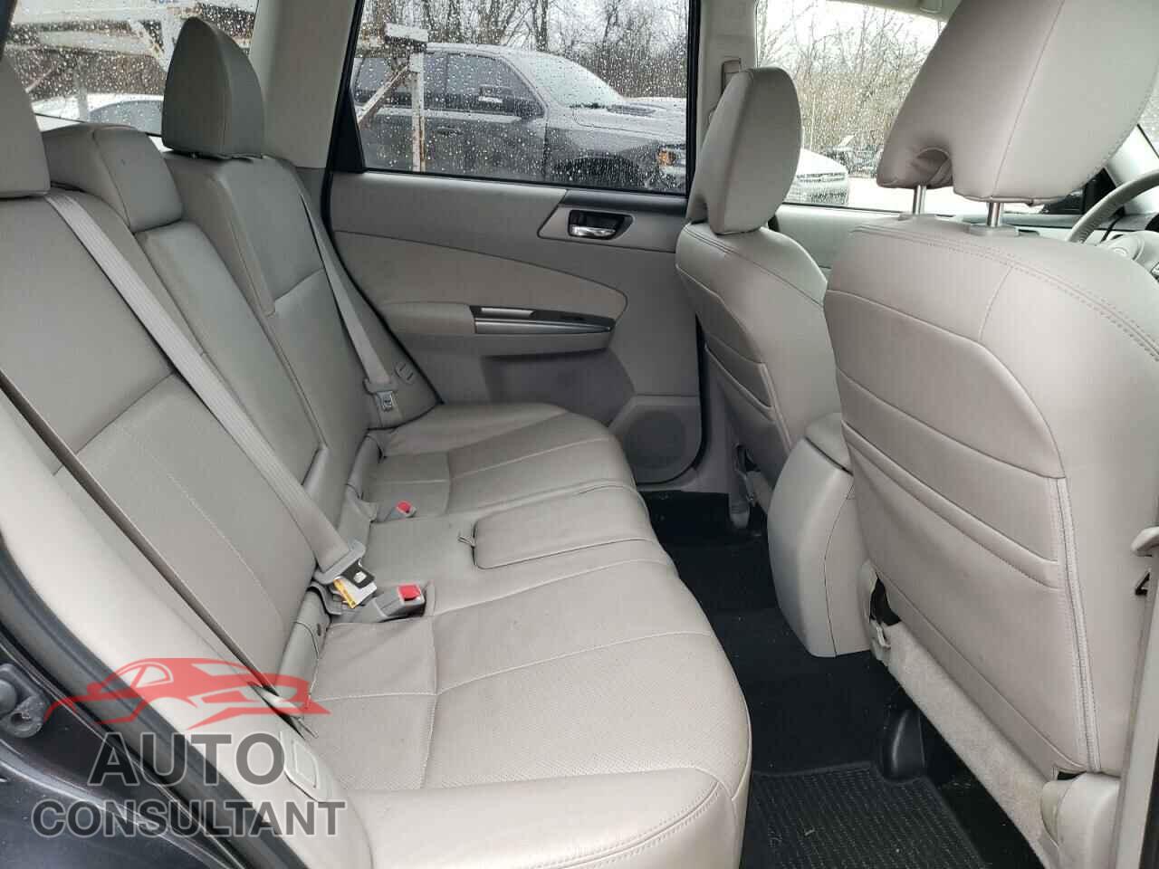 SUBARU FORESTER 2013 - JF2SHAEC3DH444735