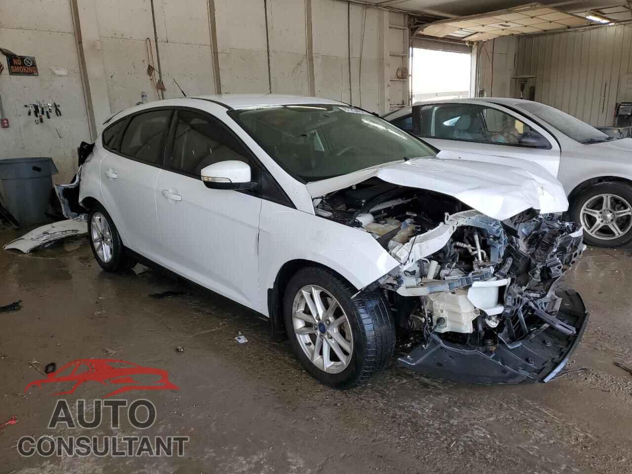 FORD FOCUS 2016 - 1FADP3K25GL309023