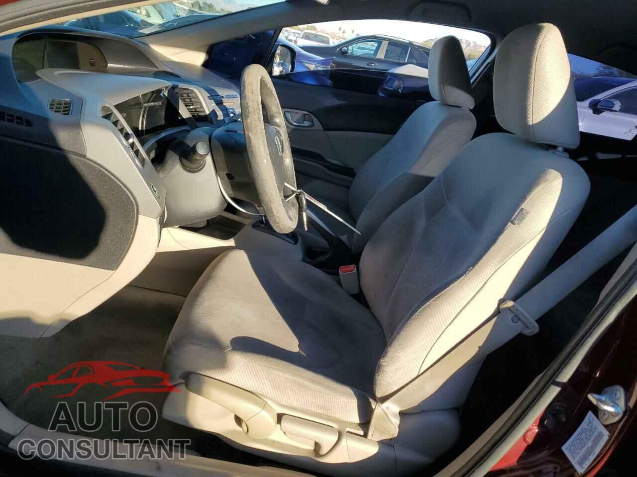 HONDA CIVIC 2012 - 2HGFB2F53CH552645
