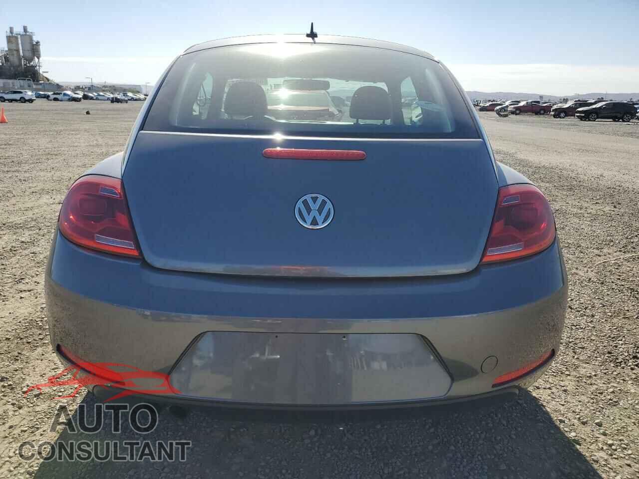 VOLKSWAGEN BEETLE 2012 - 3VWJP7AT3CM614234
