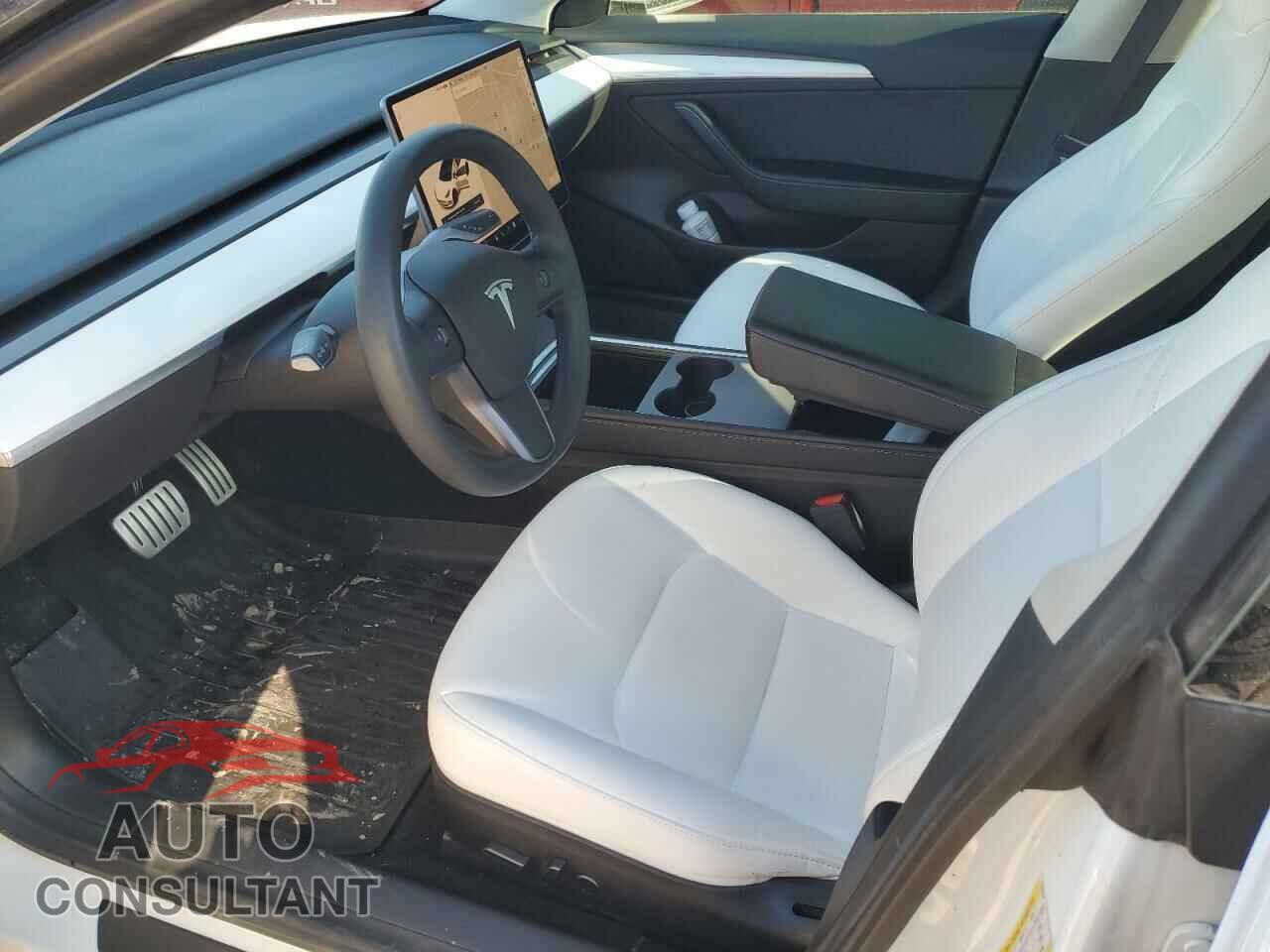 TESLA MODEL 3 2021 - 5YJ3E1EC9MF063418