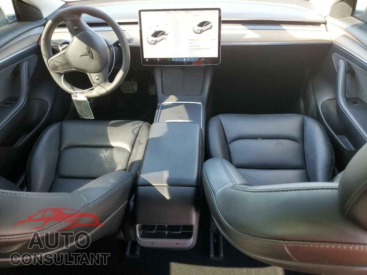 TESLA MODEL 3 2021 - 5YJ3E1EA7MF098604