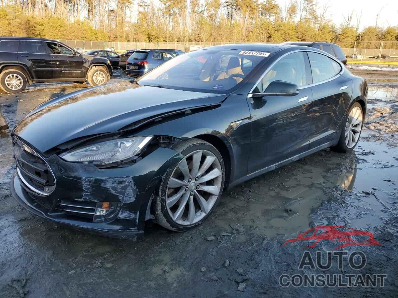 TESLA MODEL S 2014 - 5YJSA1H11EFP43722