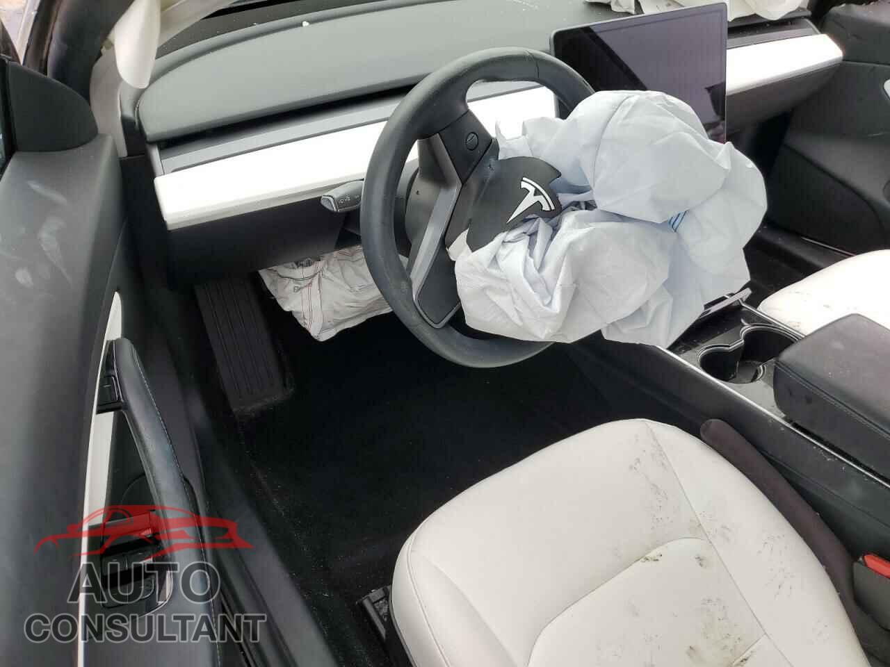 TESLA MODEL 3 2019 - 5YJ3E1EB5KF482337