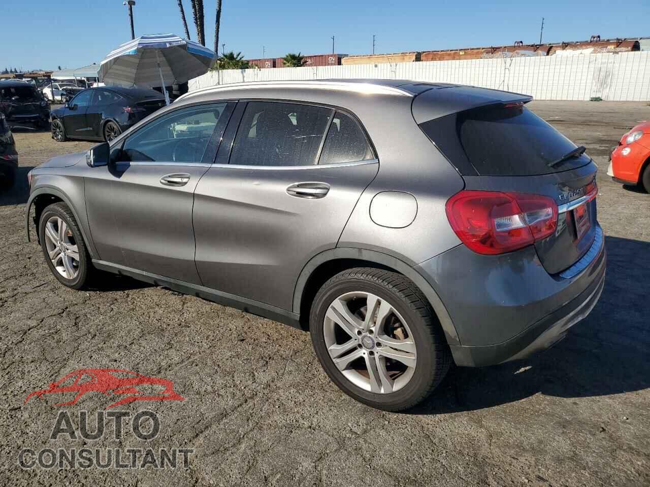 MERCEDES-BENZ GLA-CLASS 2015 - WDCTG4EB0FJ178577