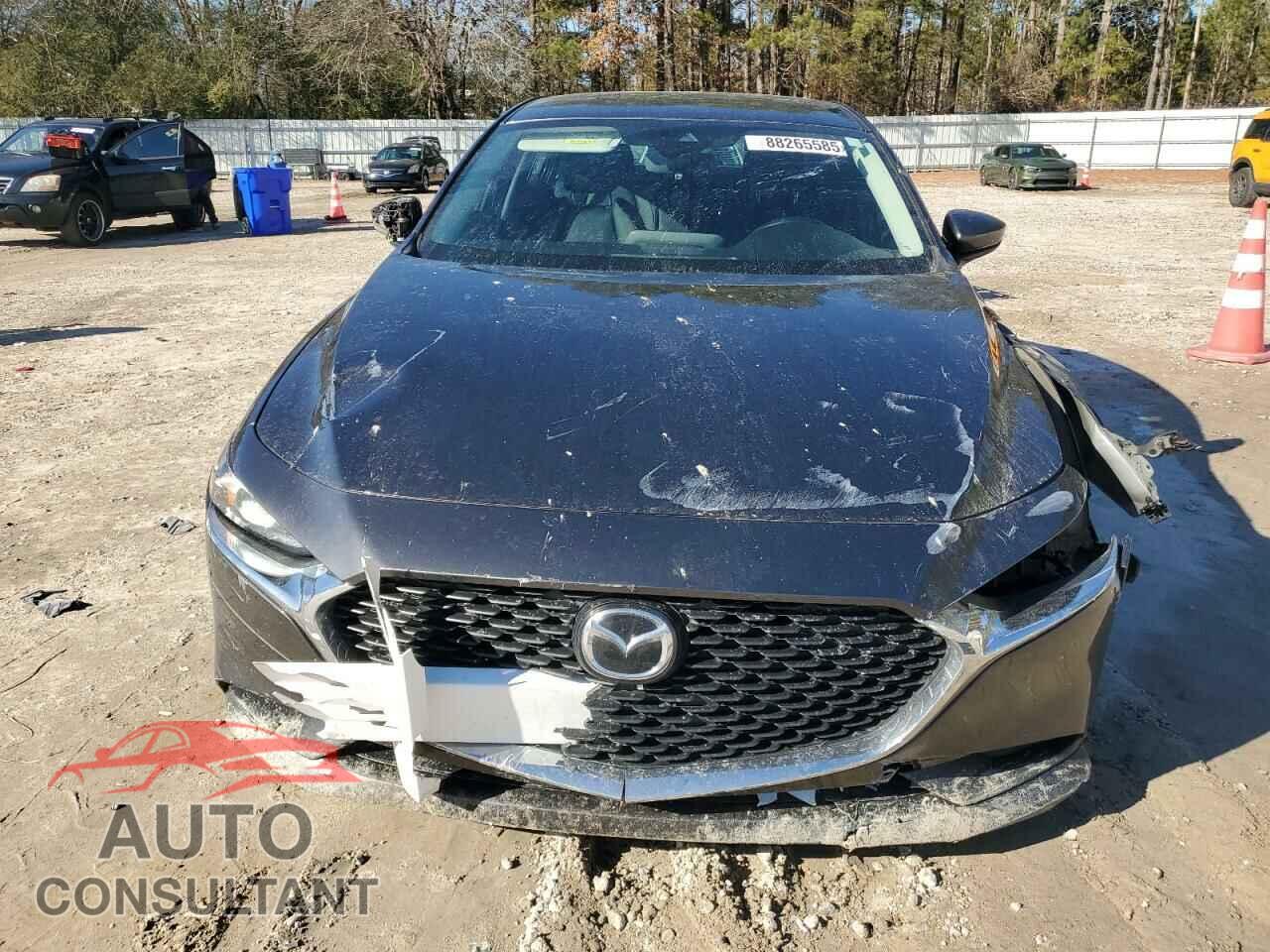 MAZDA 3 2021 - 3MZBPABL1MM251692