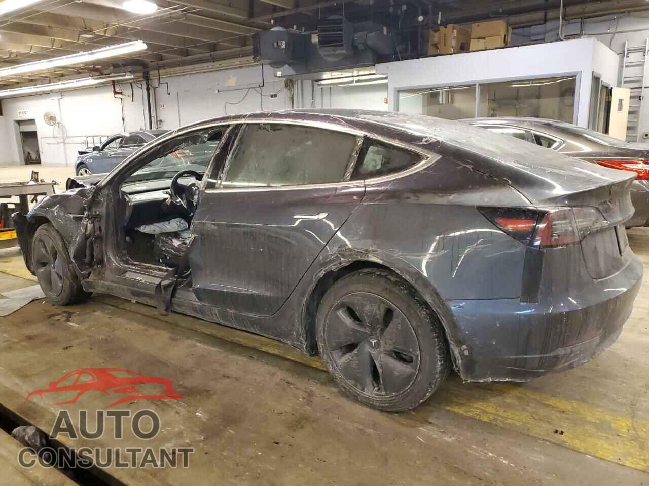 TESLA MODEL 3 2019 - 5YJ3E1EA8KF411026