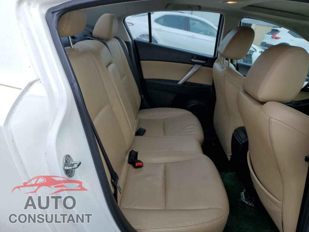 MAZDA 3 2012 - JM1BL1W85C1614947