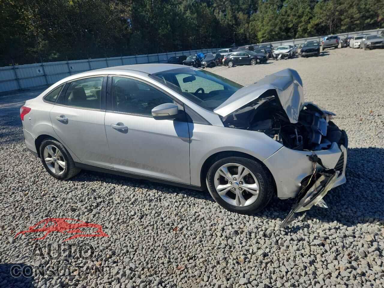 FORD FOCUS 2013 - 1FADP3F20DL111830