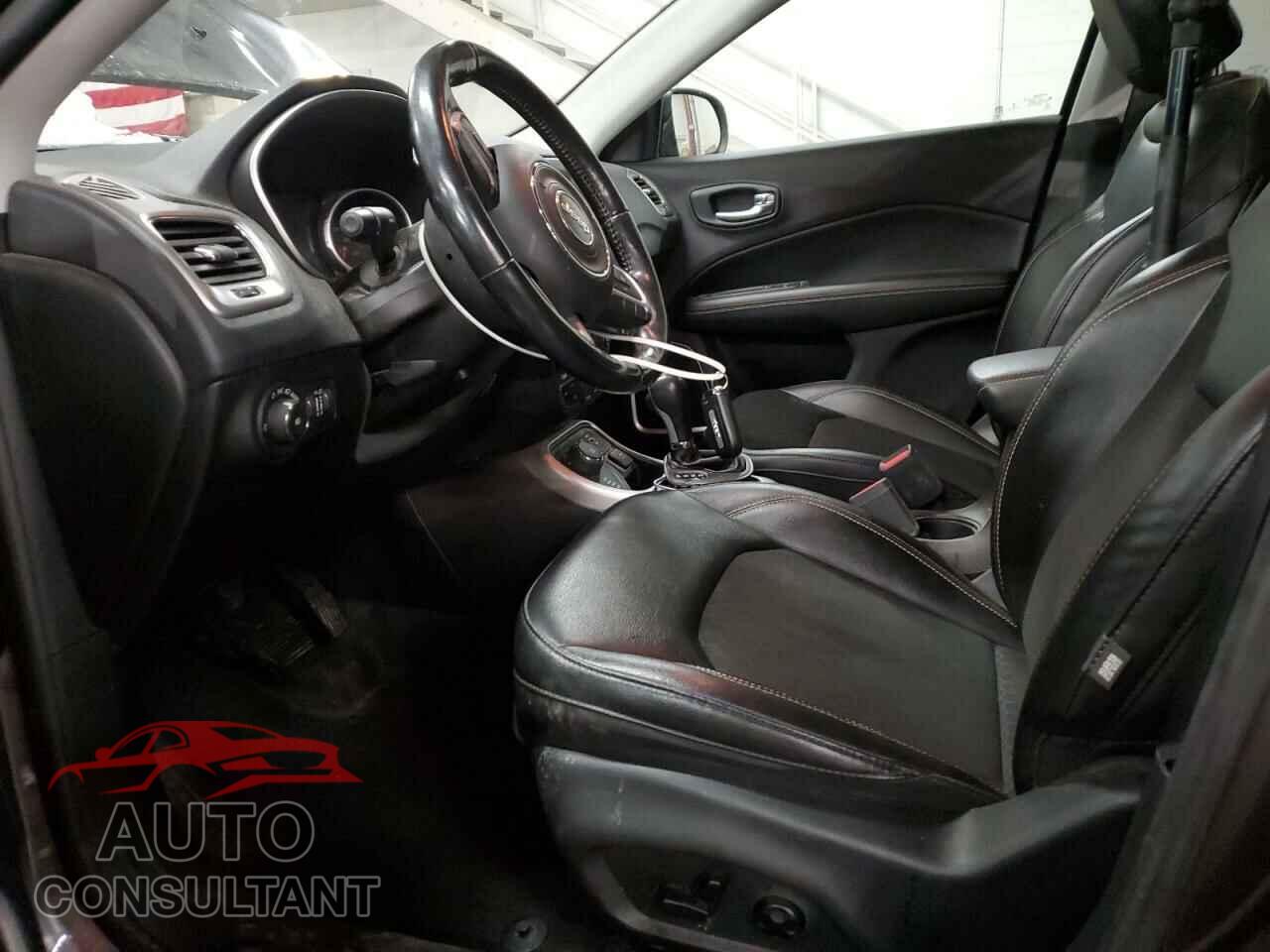 JEEP COMPASS 2020 - 3C4NJDBB5LT145955