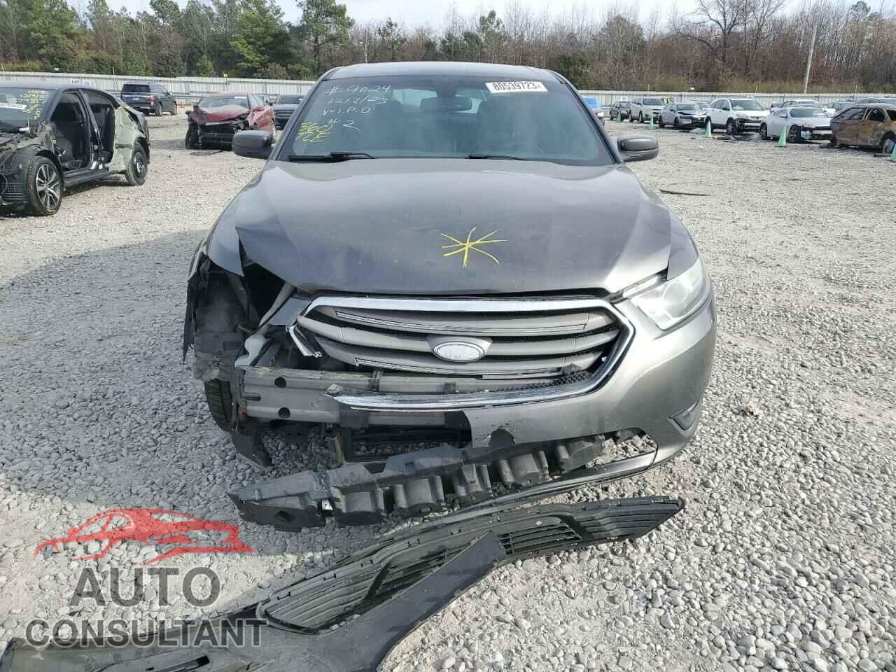 FORD TAURUS 2015 - 1FAHP2E85FG130452