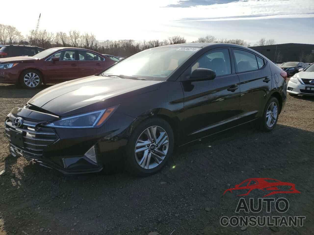 HYUNDAI ELANTRA 2019 - 5NPD84LF6KH497479