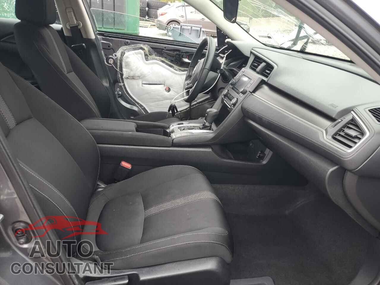 HONDA CIVIC 2019 - 2HGFC2F67KH583675