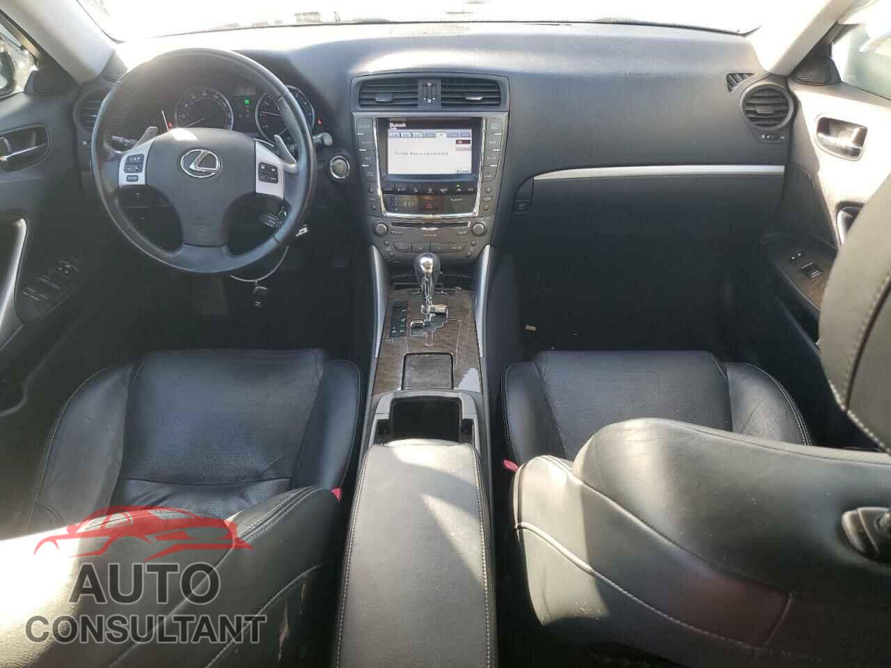 LEXUS IS 2012 - JTHBF5C20C5163075