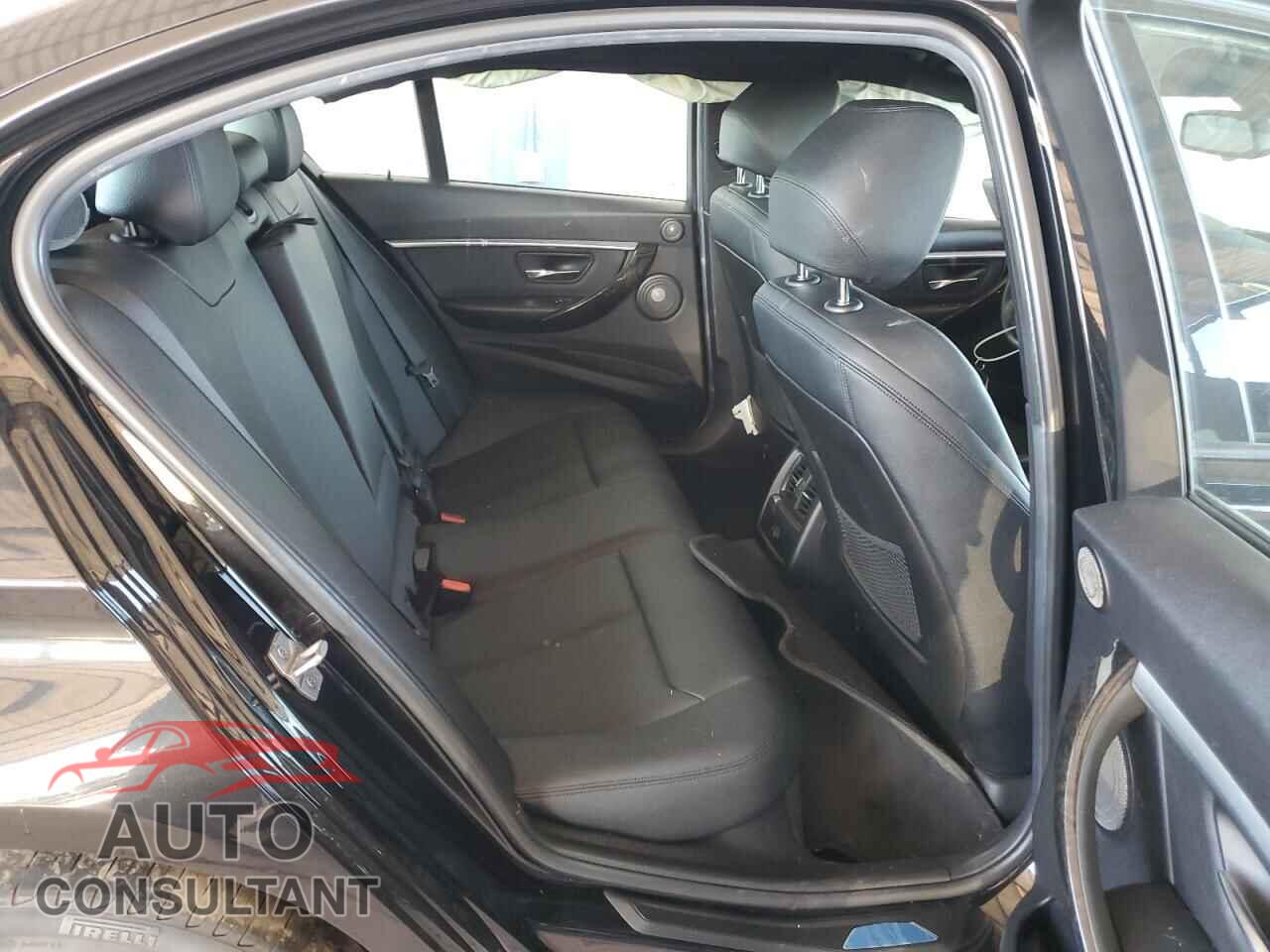 BMW 3 SERIES 2016 - WBA8E9G59GNU29416