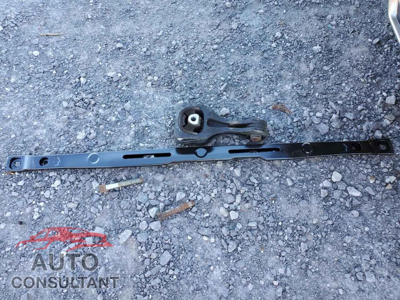 HONDA CIVIC 2019 - 2HGFC2F86KH034079