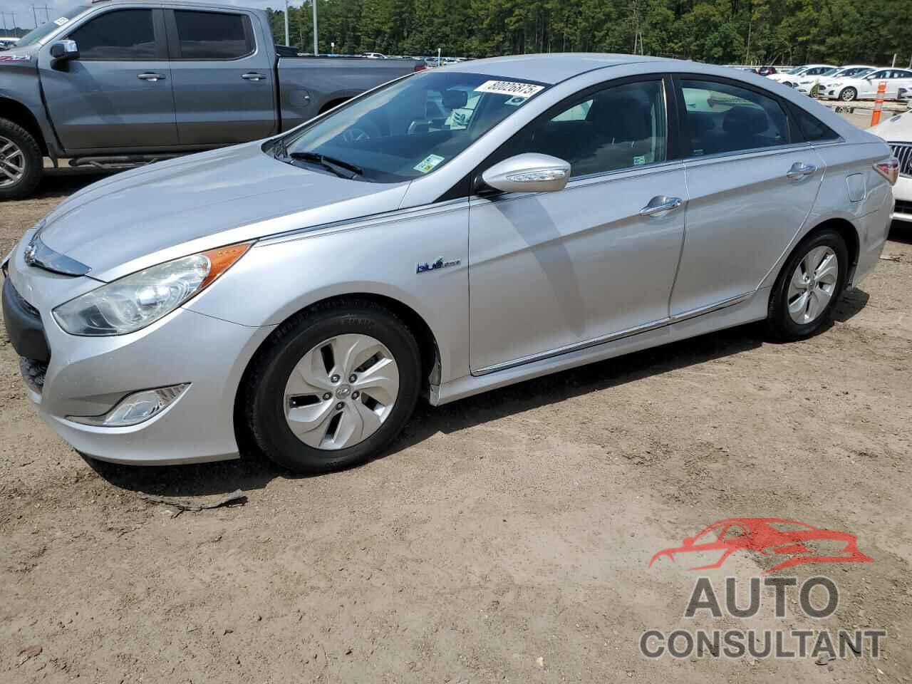 HYUNDAI SONATA 2013 - KMHEC4A45DA077867