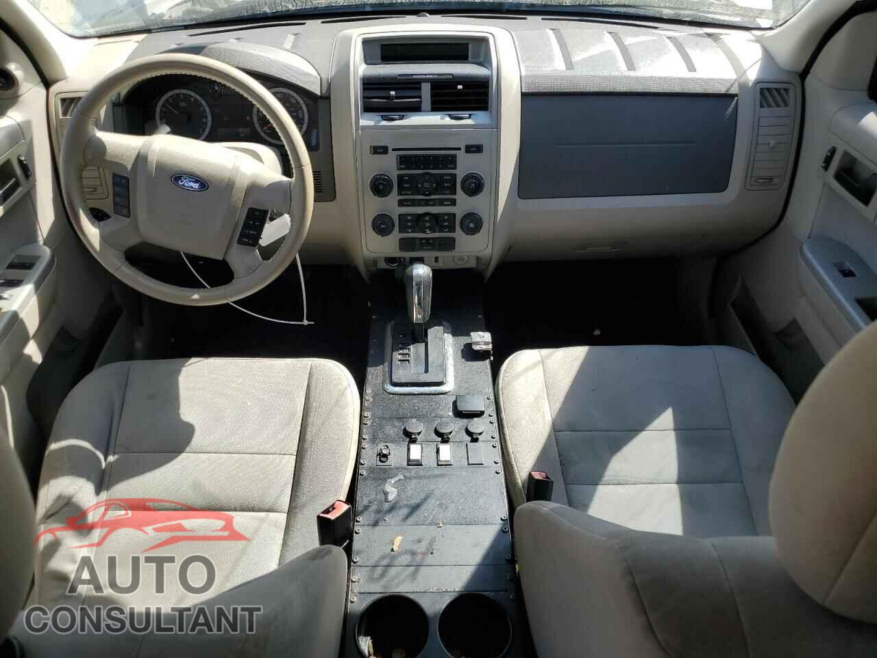 FORD ESCAPE 2011 - 1FMCU5K38BKA62903
