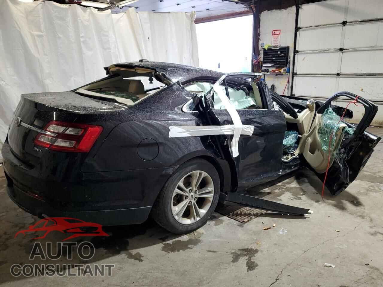 FORD TAURUS 2013 - 1FAHP2E84DG211763