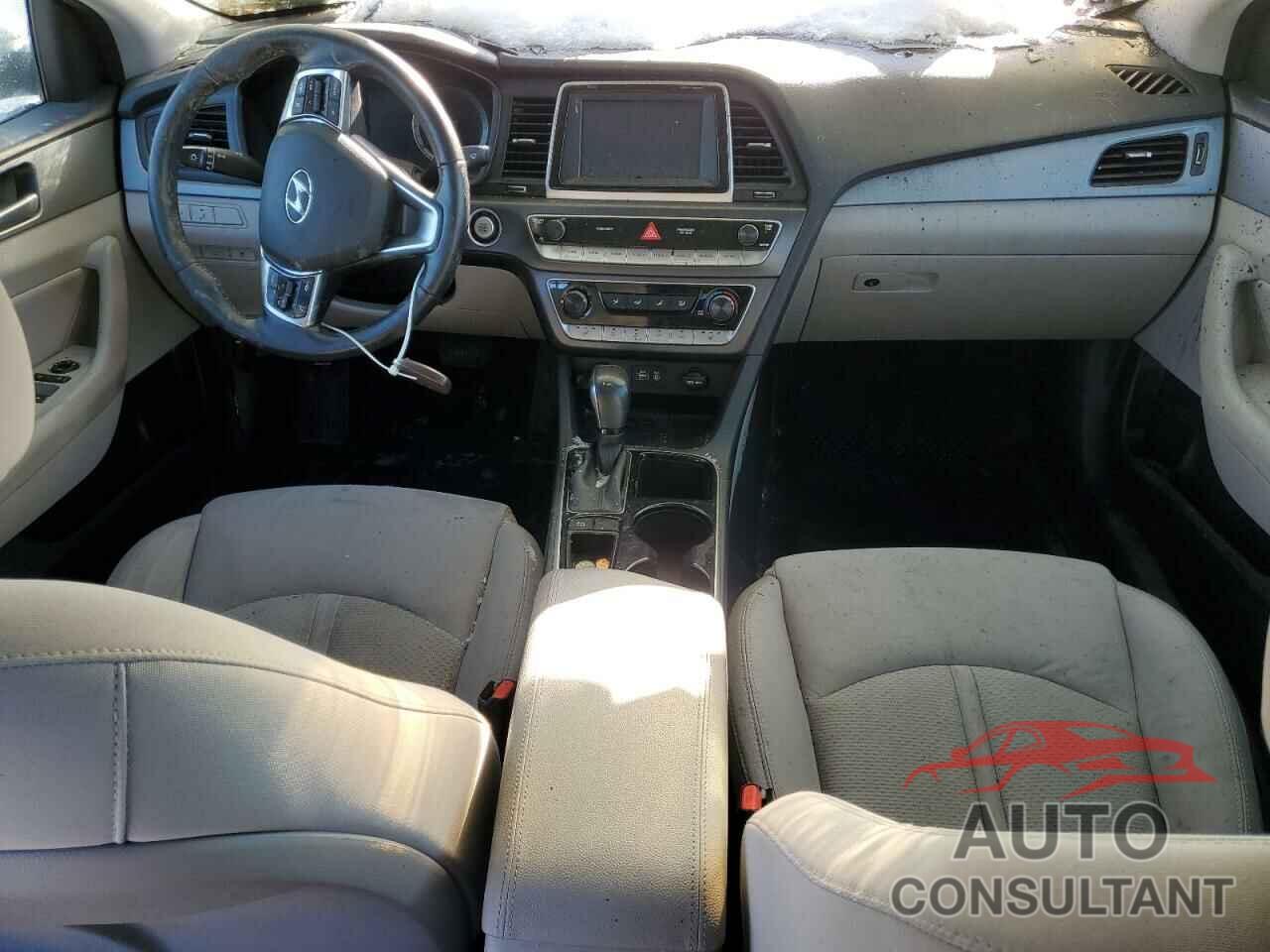 HYUNDAI SONATA 2018 - 5NPE34AF8JH631283