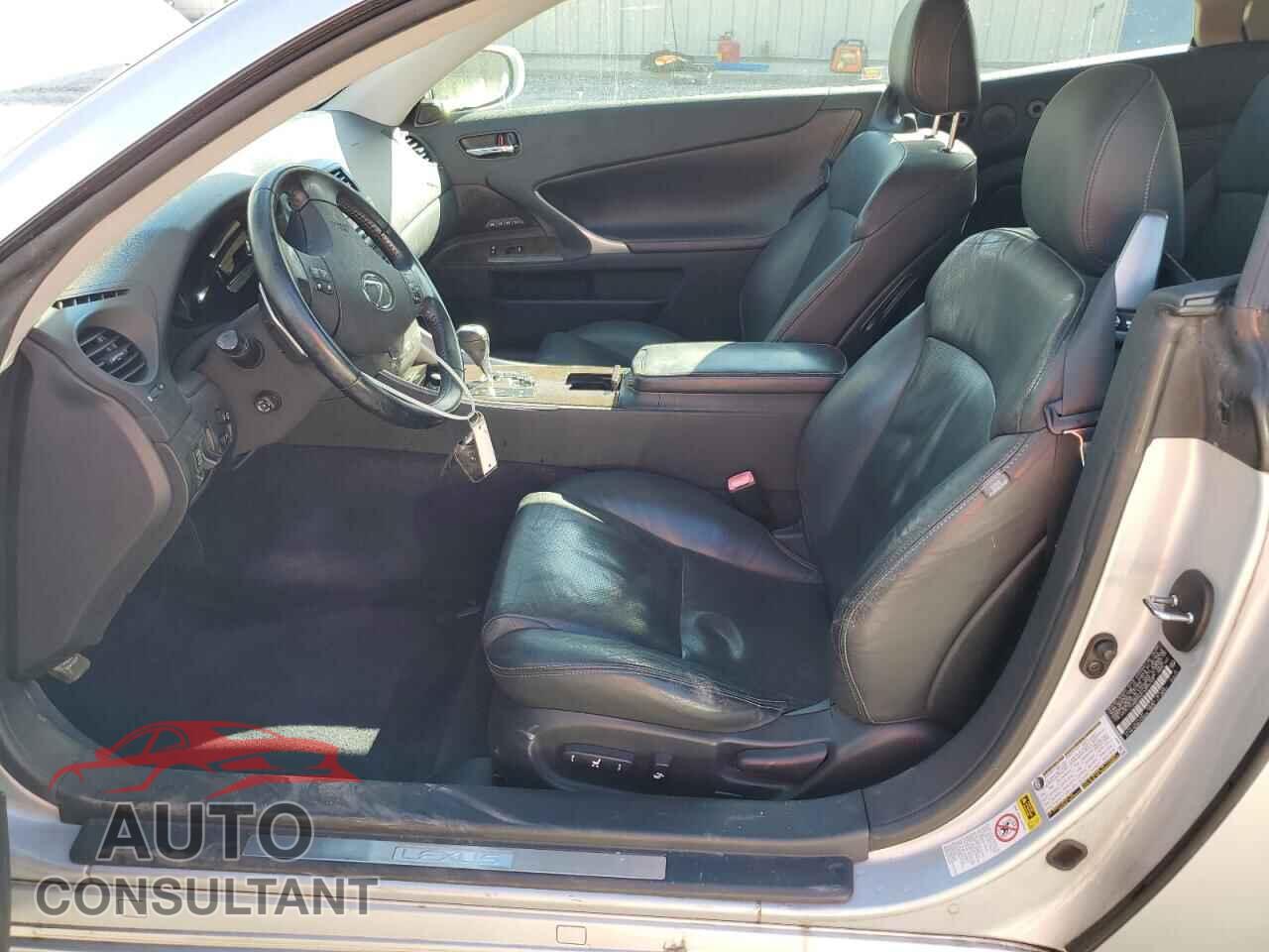 LEXUS IS 2010 - JTHFF2C21A2502103