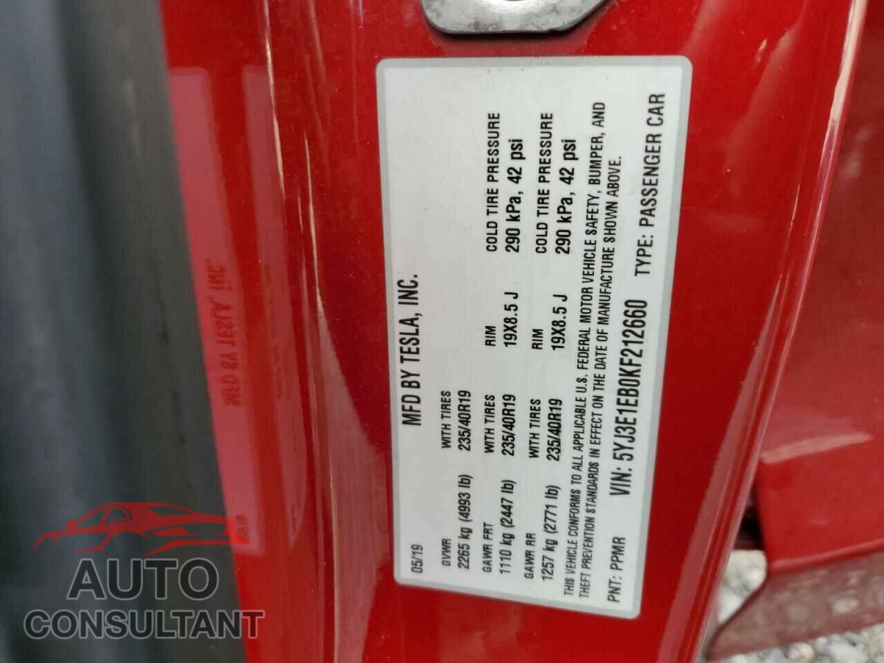 TESLA MODEL 3 2019 - 5YJ3E1EB0KF212660