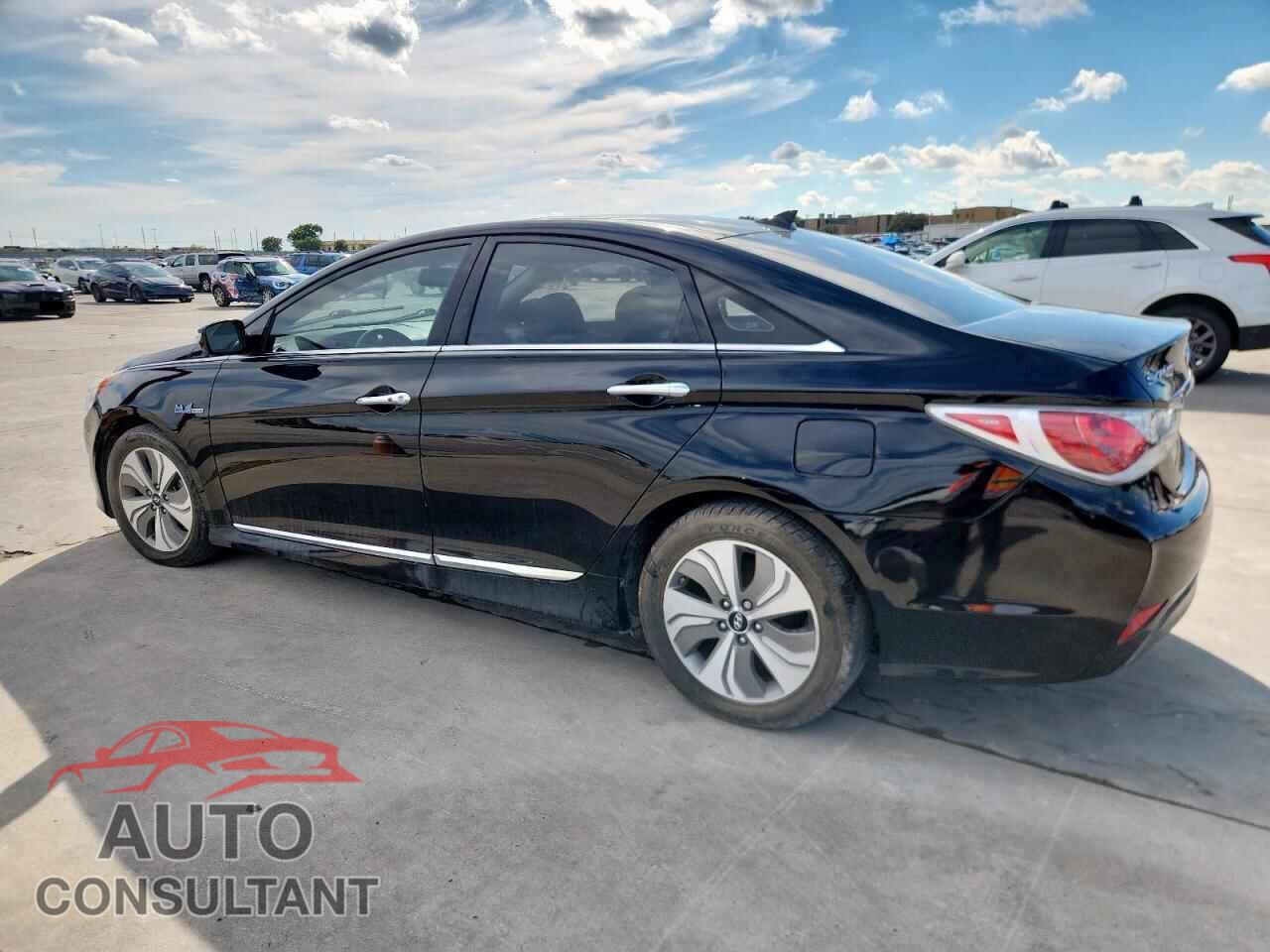 HYUNDAI SONATA 2015 - KMHEC4A49FA123364
