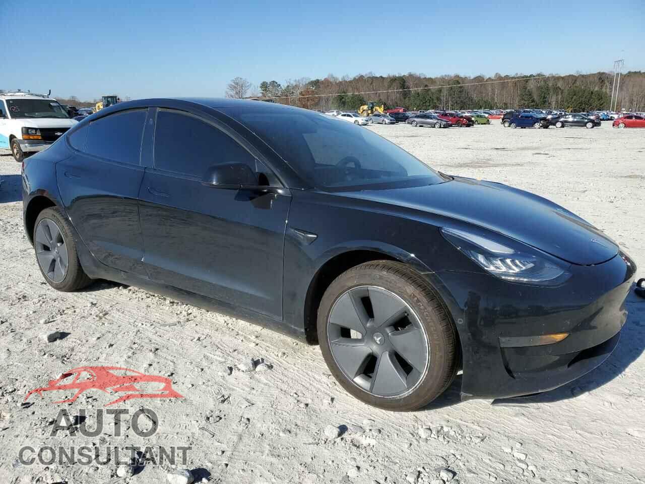 TESLA MODEL 3 2021 - 5YJ3E1EA4MF851392