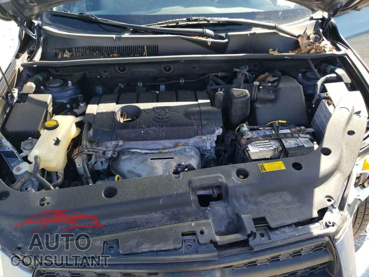 TOYOTA RAV4 2012 - 2T3BF4DV8CW257590