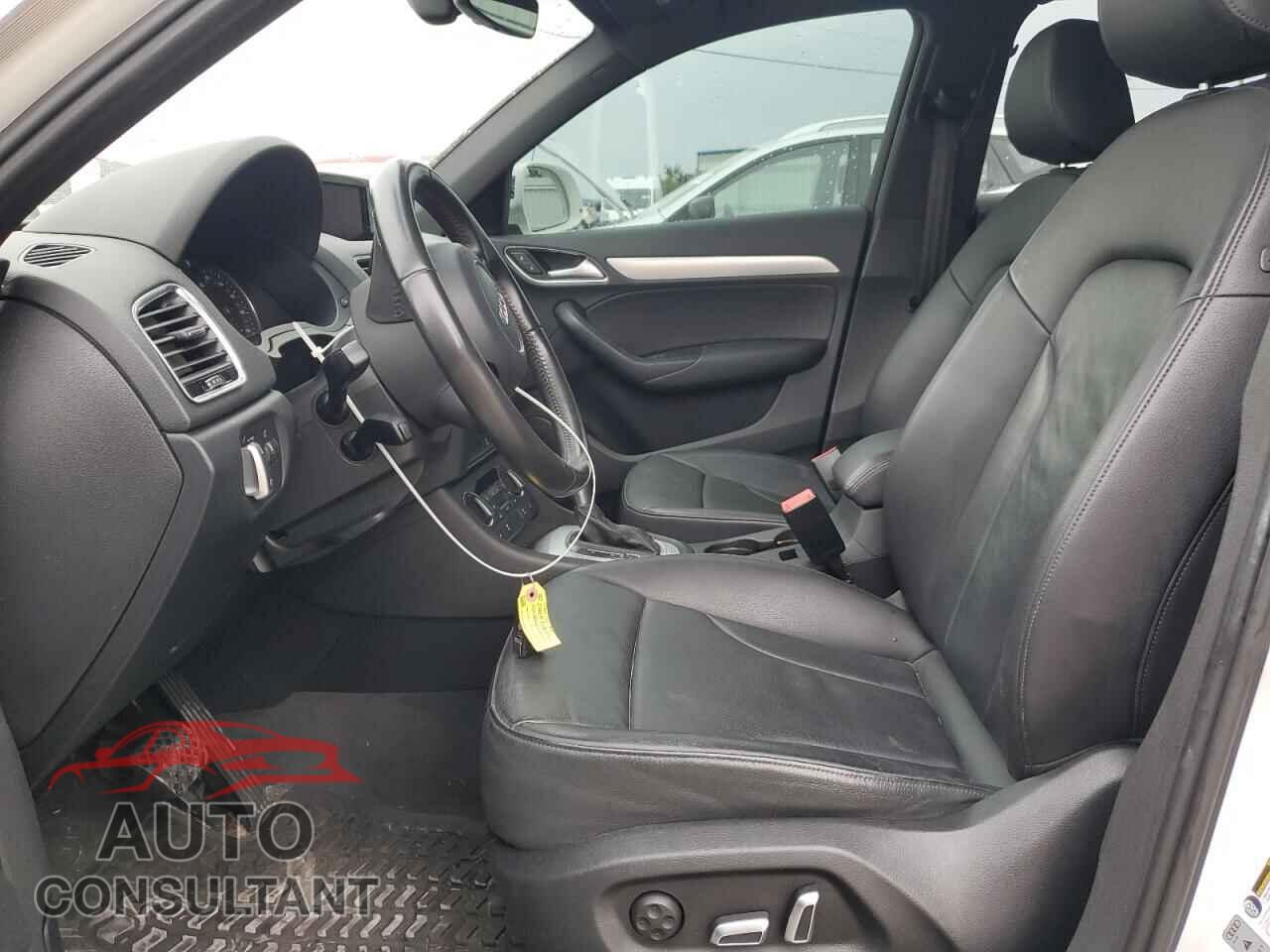 AUDI Q3 2016 - WA1EFCFS4GR019472