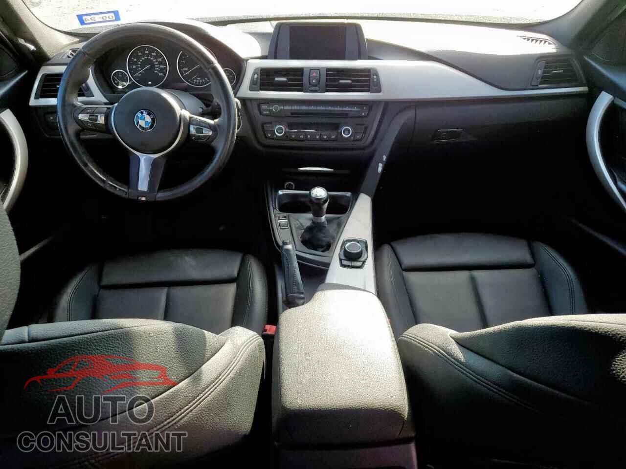 BMW 3 SERIES 2013 - WBA3B1C55DF078407