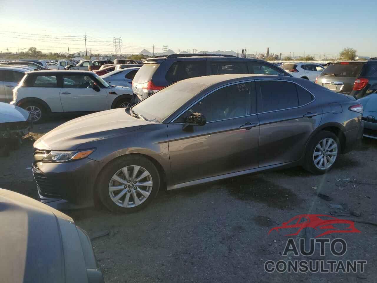 TOYOTA CAMRY 2020 - 4T1C11AK1LU332134