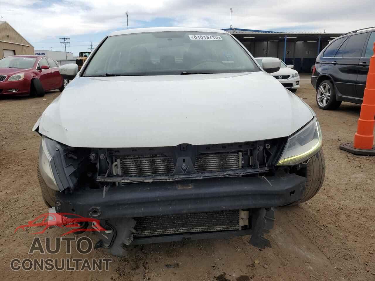 VOLKSWAGEN JETTA 2017 - 3VW2B7AJ6HM262176